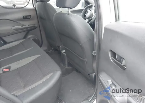 2020 Nissan Kicks S Xtronic Cvt z USA, uszkodzony, nr VIN 3N1CP5BV0LL529635